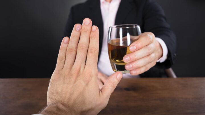 Анонимные Алкоголики - решение проблемы алкоголизма